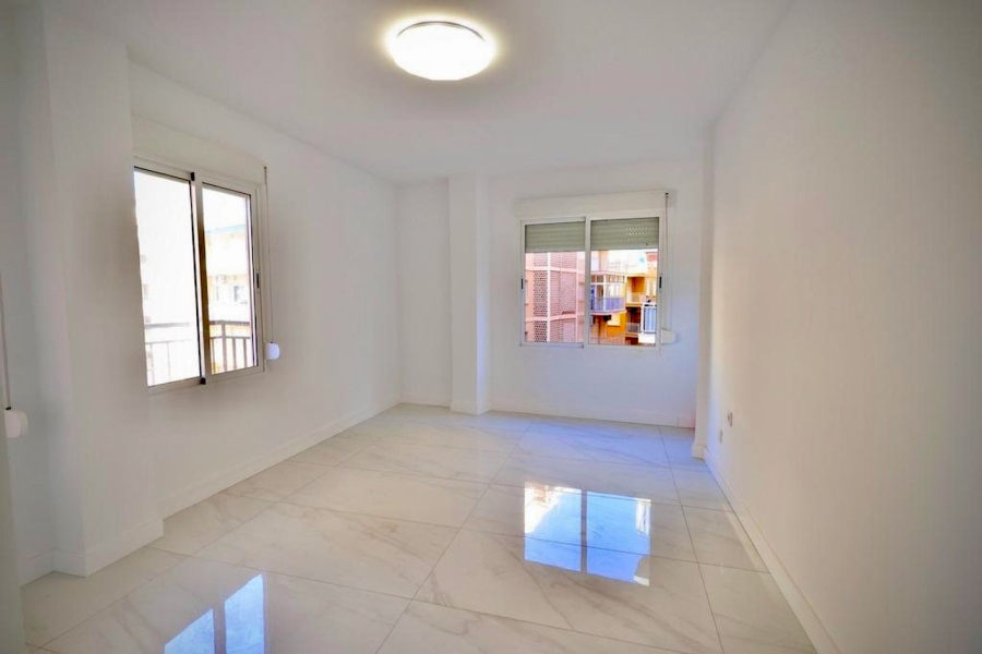 Bruktboliger - Leilighet/Bungalow - Torrevieja  - Playa del Cura