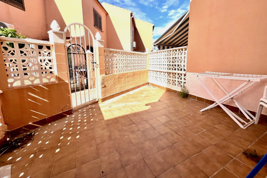 Resale - Radhus / Duplex - Torrevieja  - La Rosaleda - Los Frutales