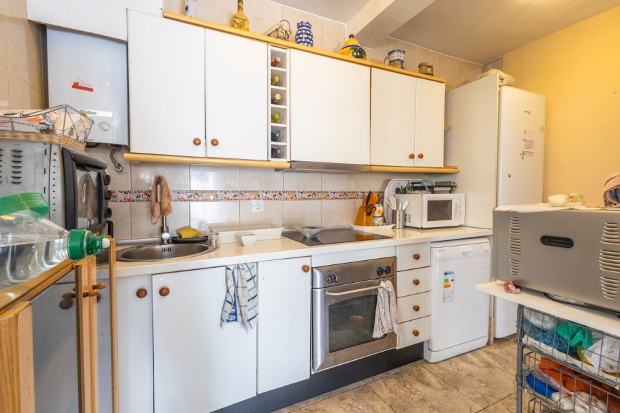 Resale - Villa / Semi detached - Torrevieja  - La Torreta