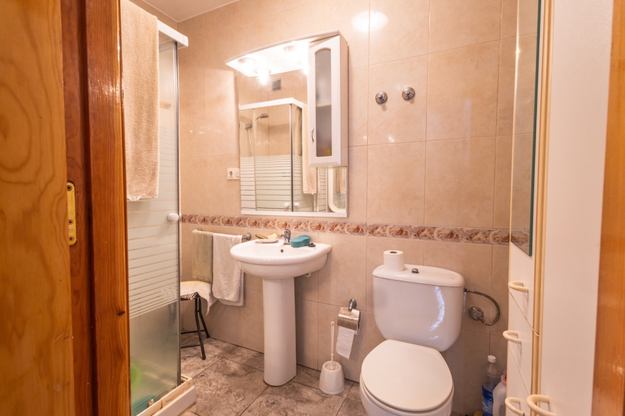 Resale - Villa / Semi detached - Torrevieja  - La Torreta