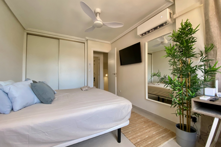 Resale - Townhouse / Duplex - Orihuela Costa - Playa Flamenca