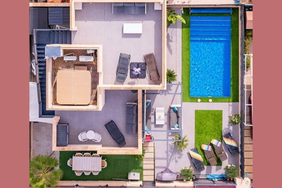 Resale - Villa / Semi detached - Ciudad Quesada