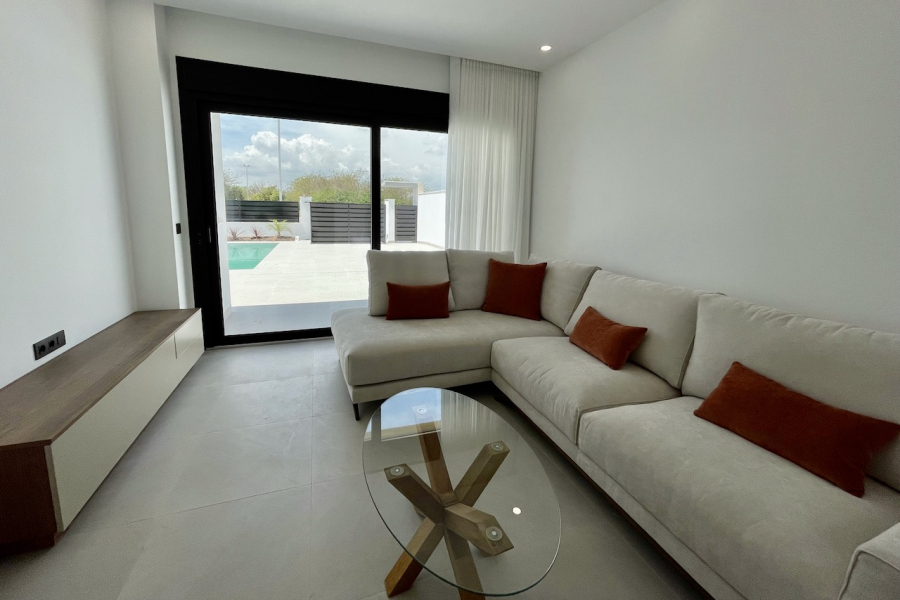 Nowe budownictwo - Willa / Bliźniak - Benijofar