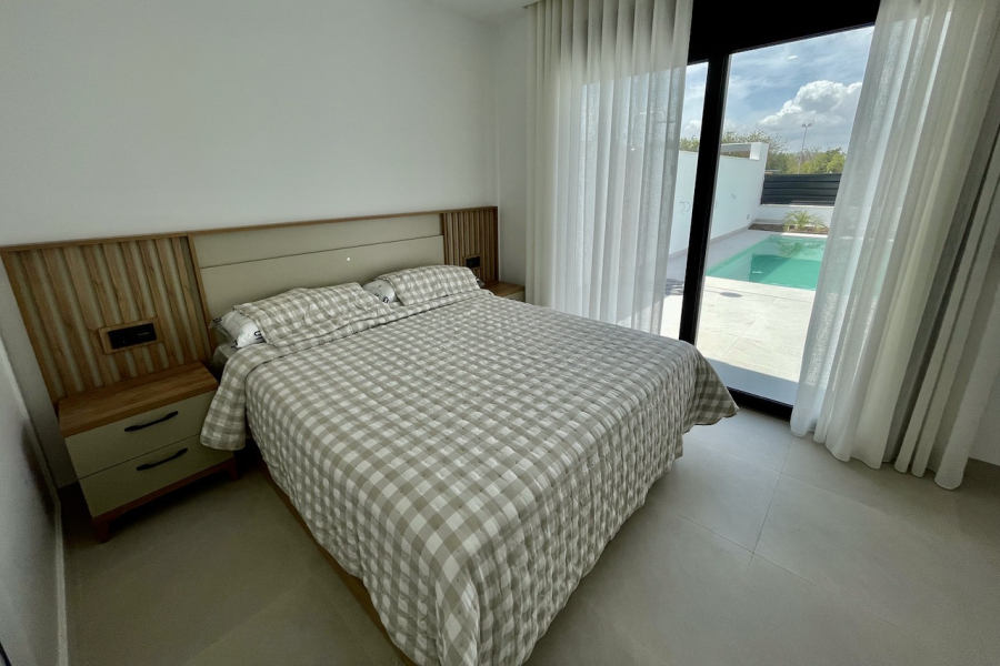 Nowe budownictwo - Willa / Bliźniak - Benijofar