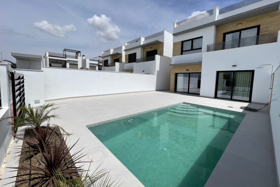 Nowe budownictwo - Willa / Bliźniak - Benijofar