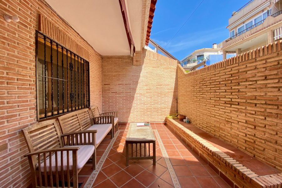 Resale - Apartamento/Bungalow - Torrevieja  - Los Locos