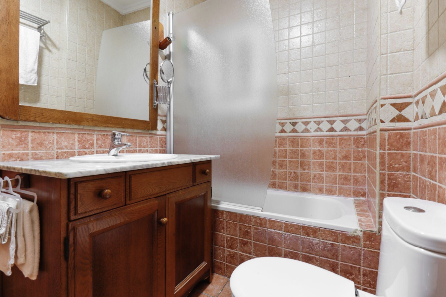 Resale - Apartamento/Bungalow - Torrevieja  - Los Locos