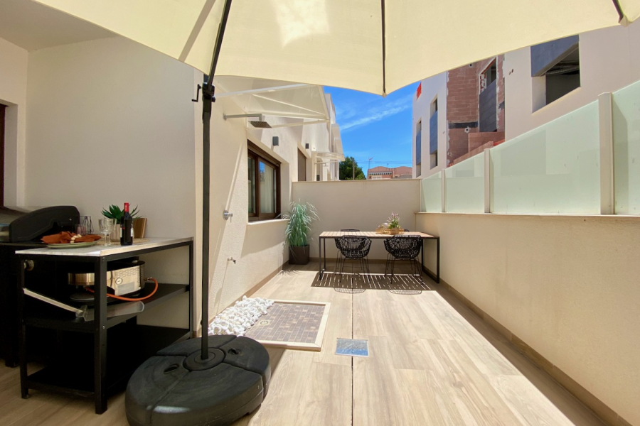 Resale - Apartment/Bungalow - Torrevieja  - Los Balcones