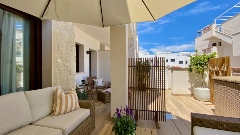 Lägenhet / Bungalow  - Resale - Torrevieja  - Los Balcones