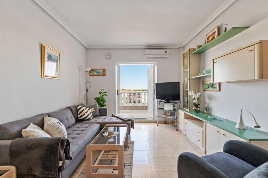 Resale - Apartment/Bungalow - Torrevieja  - La Mata