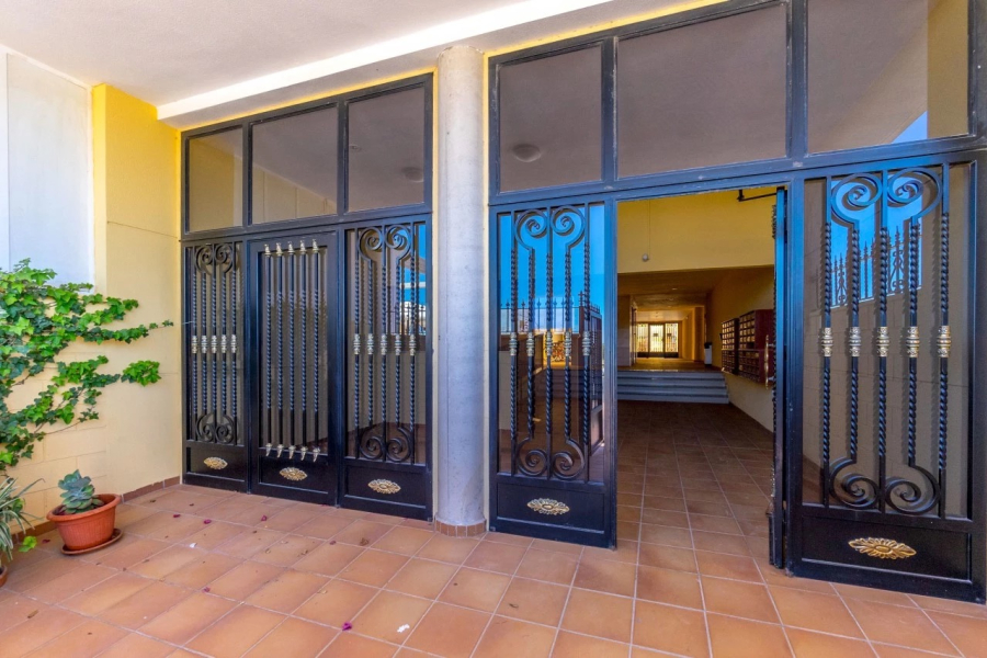 Resale - Lägenhet / Bungalow  - Torrevieja  - Torreblanca