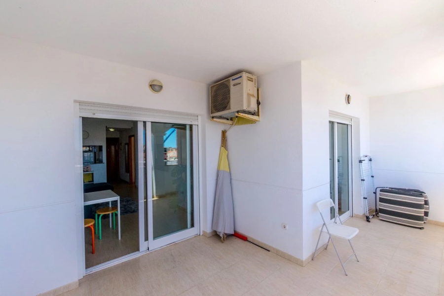 Resale - Lägenhet / Bungalow  - Torrevieja  - Torreblanca