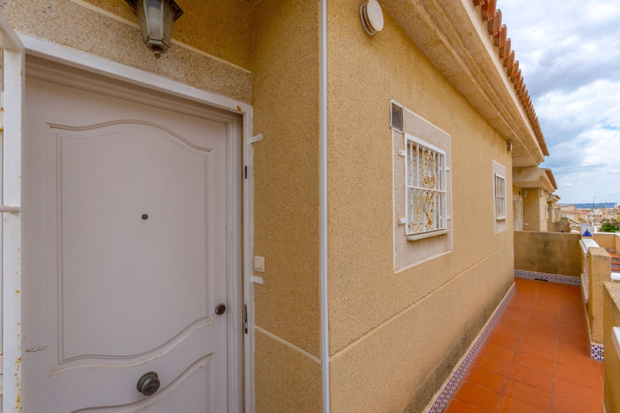Resale - Lägenhet / Bungalow  - Torrevieja  - Aguas Nuevas