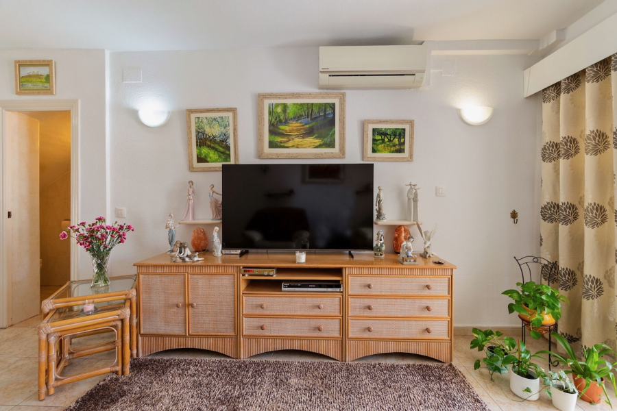 Resale - Duplex / Adosado - Torrevieja  - Aguas Nuevas