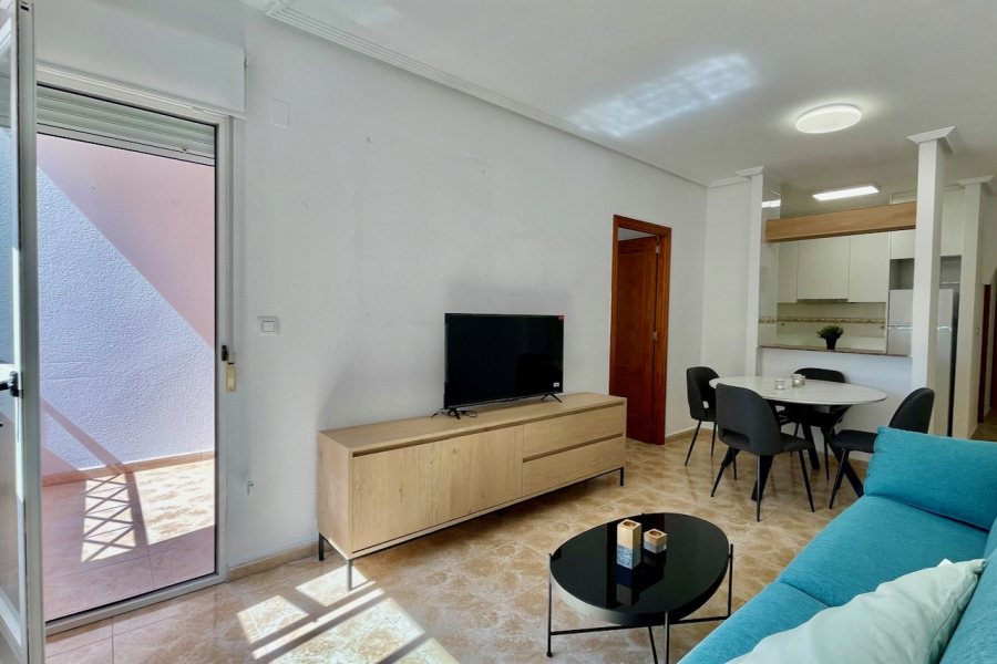 Resale - Lägenhet / Bungalow  - Torrevieja  - Parque de las Naciones