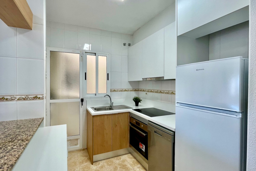Resale - Lägenhet / Bungalow  - Torrevieja  - Parque de las Naciones