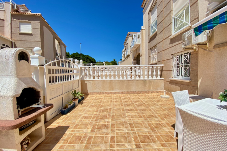 Resale - Lägenhet / Bungalow  - Torrevieja  - Aguas Nuevas
