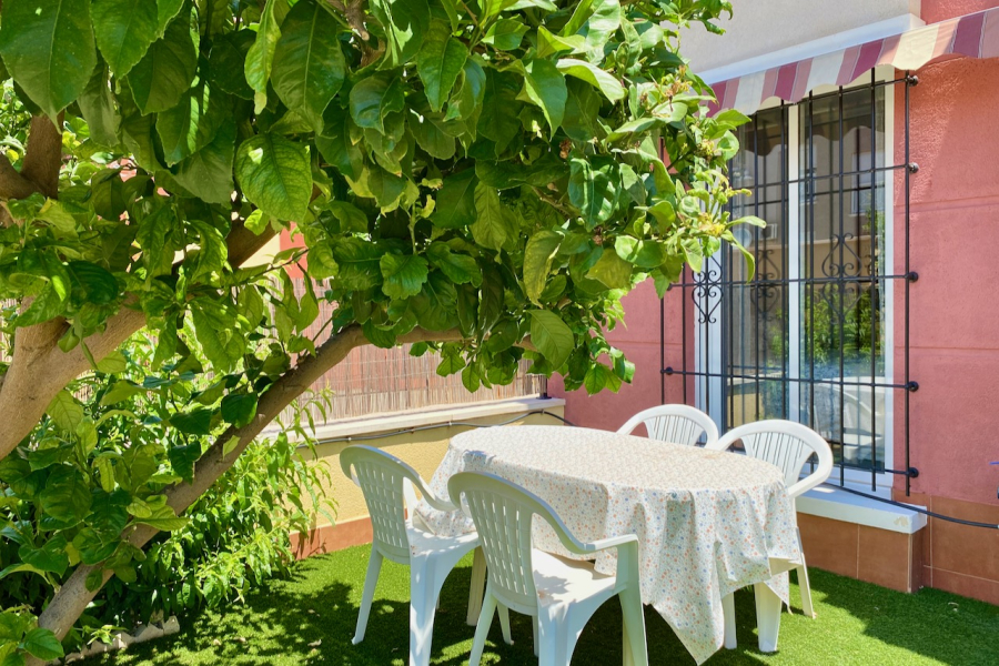 Resale - Apartment/Bungalow - Torrevieja  - Aguas Nuevas