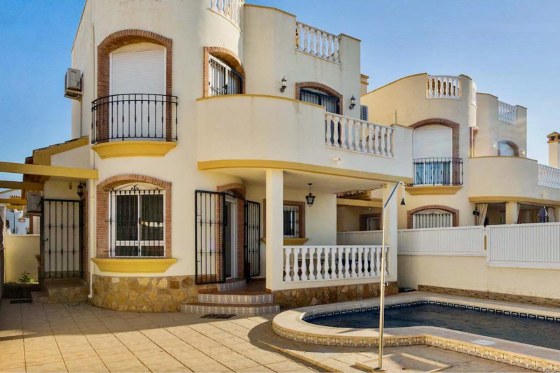 Villa - Bruktboliger - Pilar de la Horadada - Pilar de la Horadada