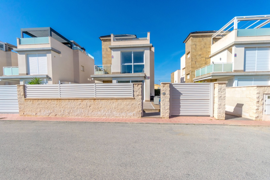 Bruktboliger - Villa - Torrevieja  - Torreta Florida