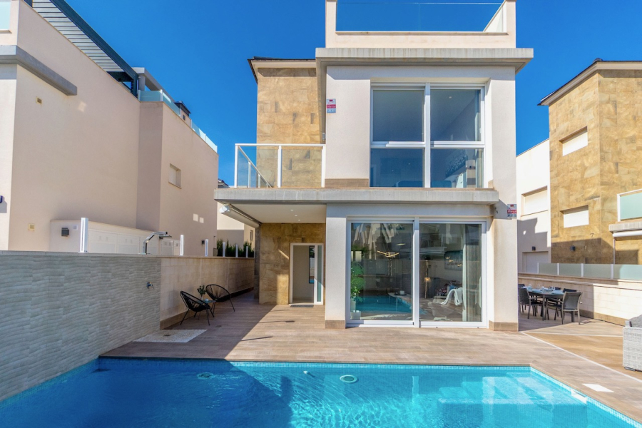 Bruktboliger - Villa - Torrevieja  - Torreta Florida