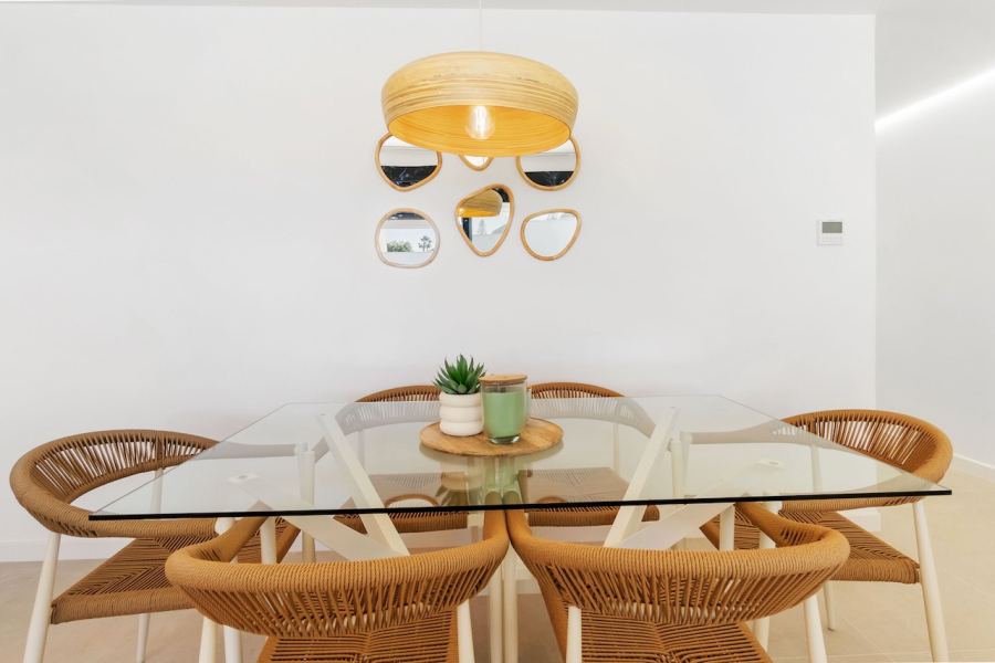 Resale - Villa / Semi-adosado - Torrevieja  - El Chaparral