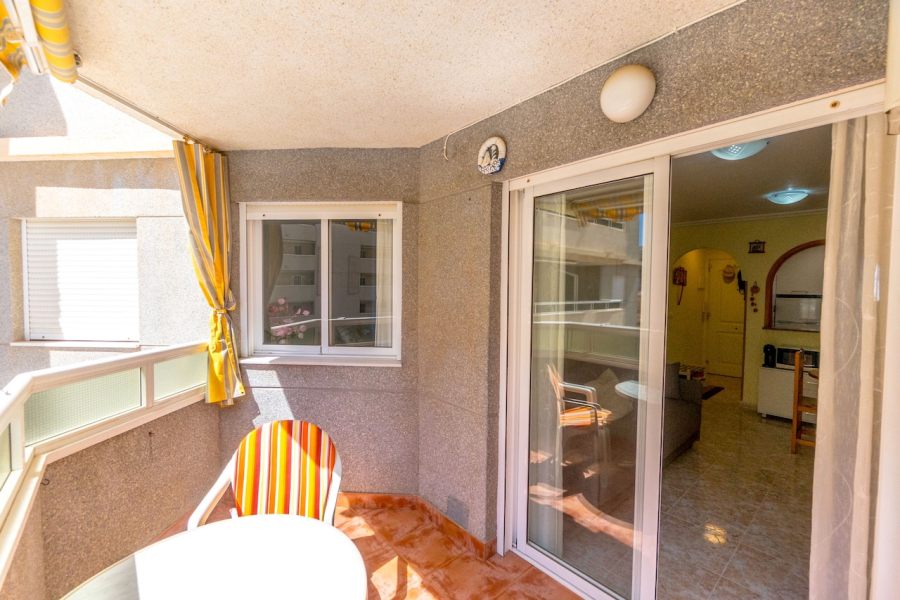 Resale - Apartamento/Bungalow - Torrevieja  - Nueva Torrevieja