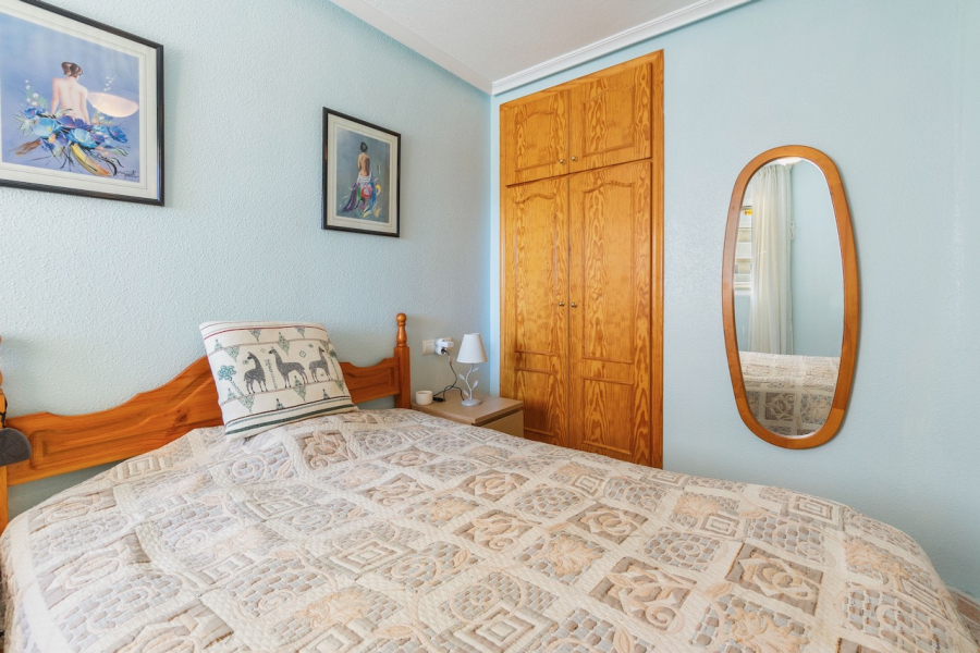 Resale - Apartamento/Bungalow - Torrevieja  - Nueva Torrevieja