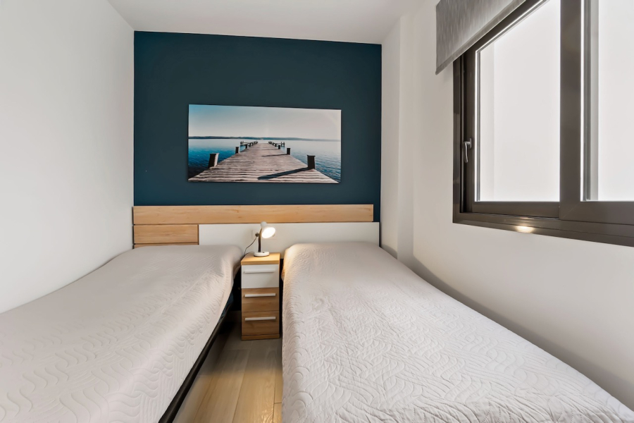 Resale - Lägenhet / Bungalow  - Torrevieja  - Playa del Cura