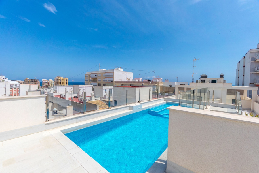 Resale - Lägenhet / Bungalow  - Torrevieja  - Playa del Cura