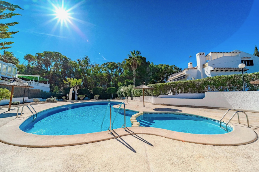 Resale - Villa / Semi detached - Orihuela Costa - Playa Flamenca