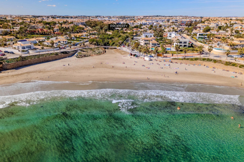 Villa - Resale - Orihuela Costa - Playa Flamenca