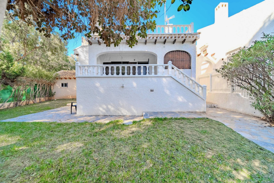 Resale - Villa / Semi detached - Orihuela Costa - Playa Flamenca