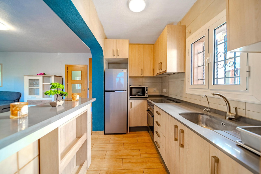 Resale - Villa / Semi detached - Orihuela Costa - Playa Flamenca