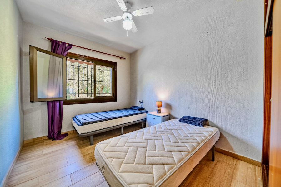 Resale - Villa / Semi detached - Orihuela Costa - Playa Flamenca