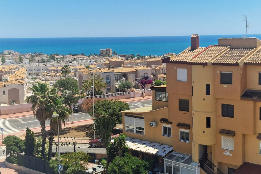 Resale - Apartment/Bungalow - Torrevieja  - La Mata