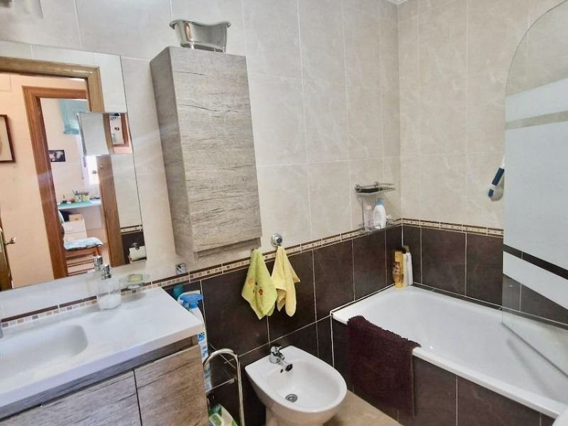 Resale - Apartment/Bungalow - Torrevieja  - La Mata