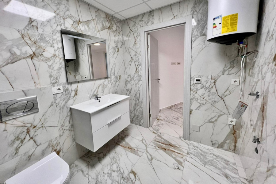 Resale - Apartment/Bungalow - Torrevieja  - Los Locos