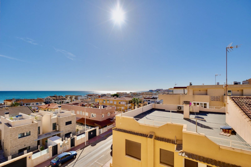 Lägenhet / Bungalow  - Resale - Torrevieja  - La Mata
