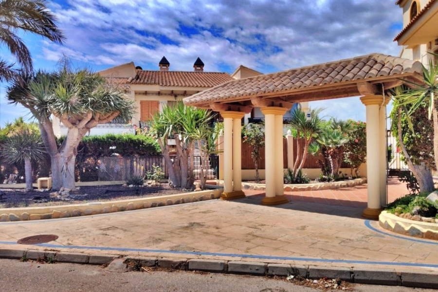 Resale - Apartment/Bungalow - Torrevieja  - Torreblanca