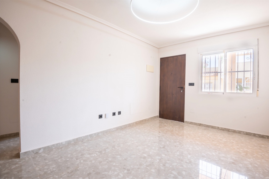 Resale - Apartment/Bungalow - Orihuela Costa - La Florida