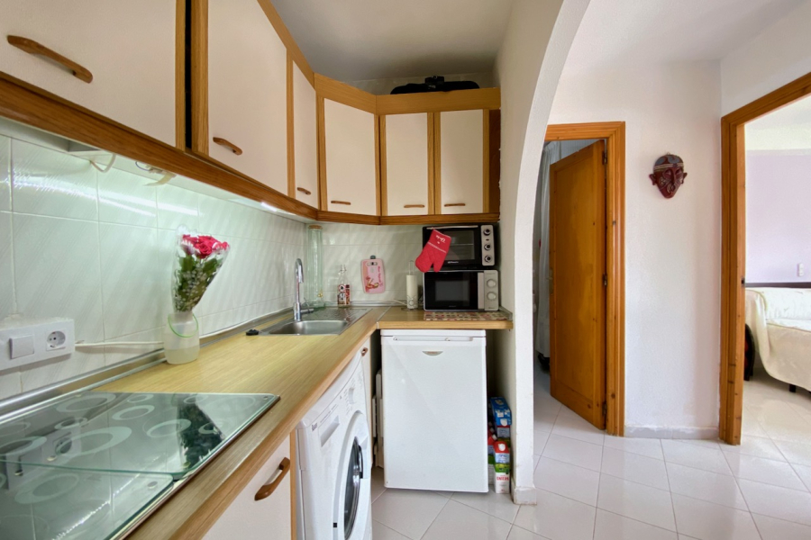 Resale - Apartment/Bungalow - Torrevieja  - La Mata