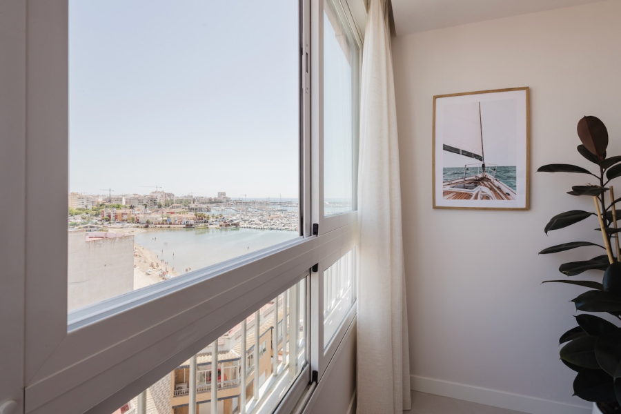Resale - Apartamento/Bungalow - Torrevieja  - El Acequión