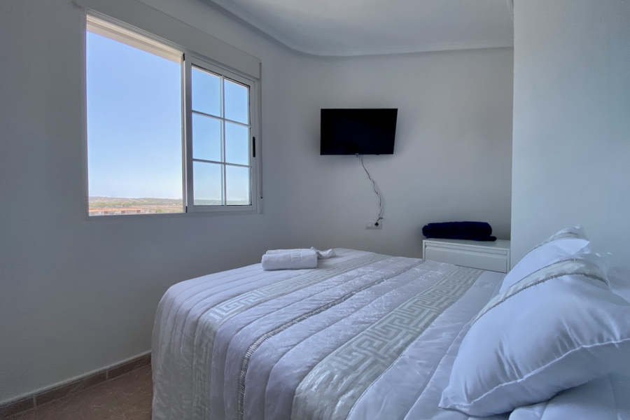 Resale - Lägenhet / Bungalow  - Torrevieja  - La Mata