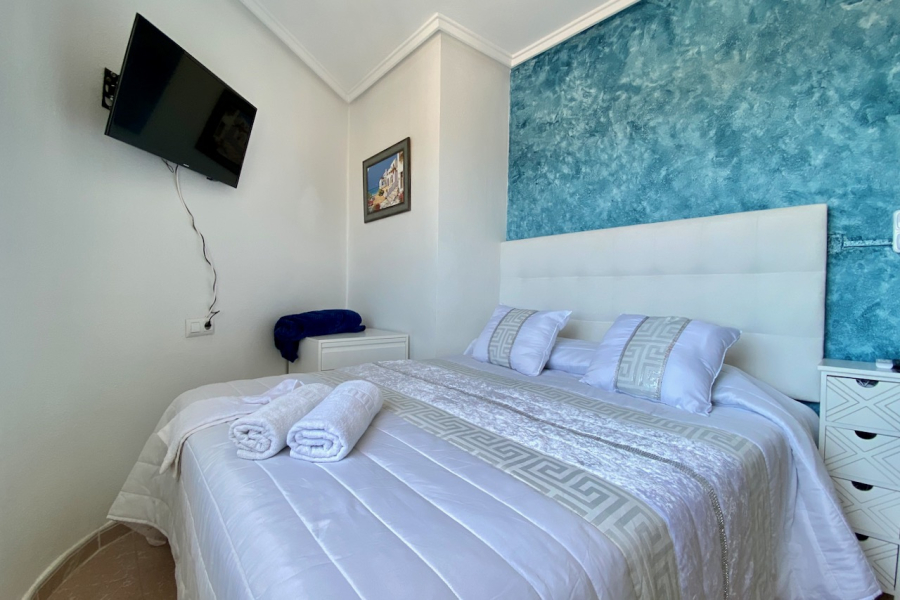 Resale - Lägenhet / Bungalow  - Torrevieja  - La Mata