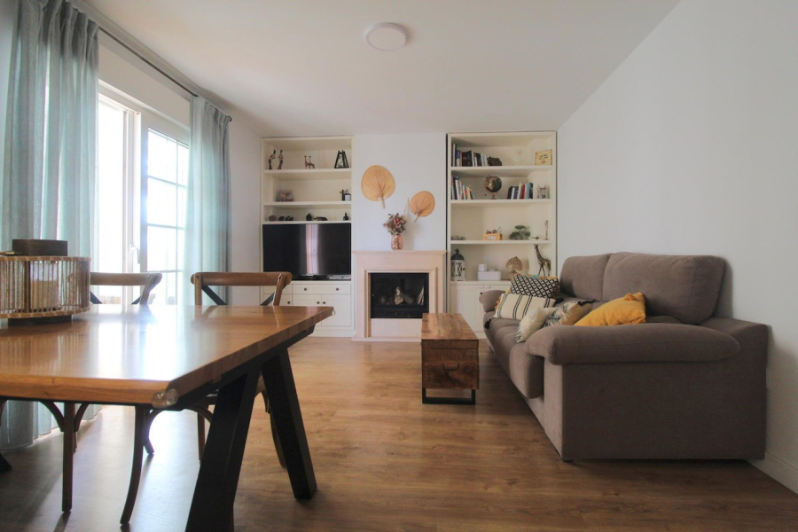Resale - Lägenhet / Bungalow  - Torrevieja  - La Veleta