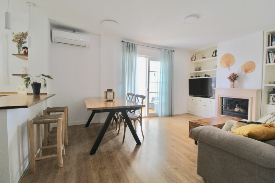 Resale - Lägenhet / Bungalow  - Torrevieja  - La Veleta