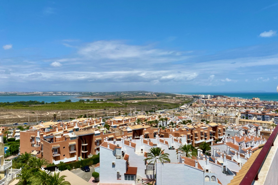 Resale - Lägenhet / Bungalow  - Torrevieja  - Torreblanca