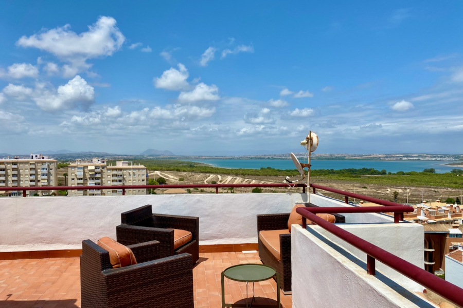 Resale - Lägenhet / Bungalow  - Torrevieja  - Torreblanca