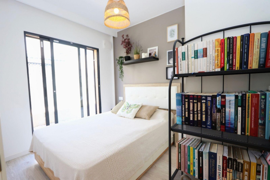Resale - Villa / Semi detached - Orihuela Costa - La Zenia